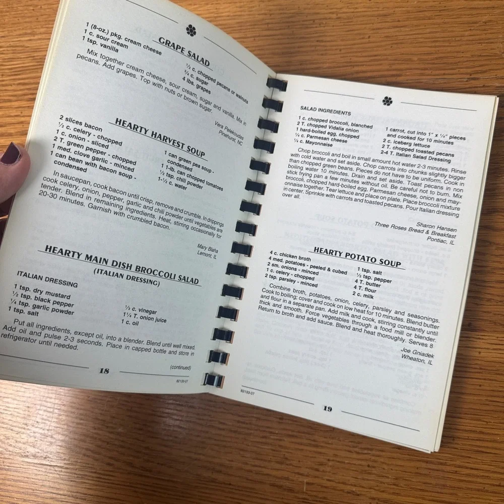 Vintage Route 66 Community Cookbook Spiral Bound‎ Illinois Recipes